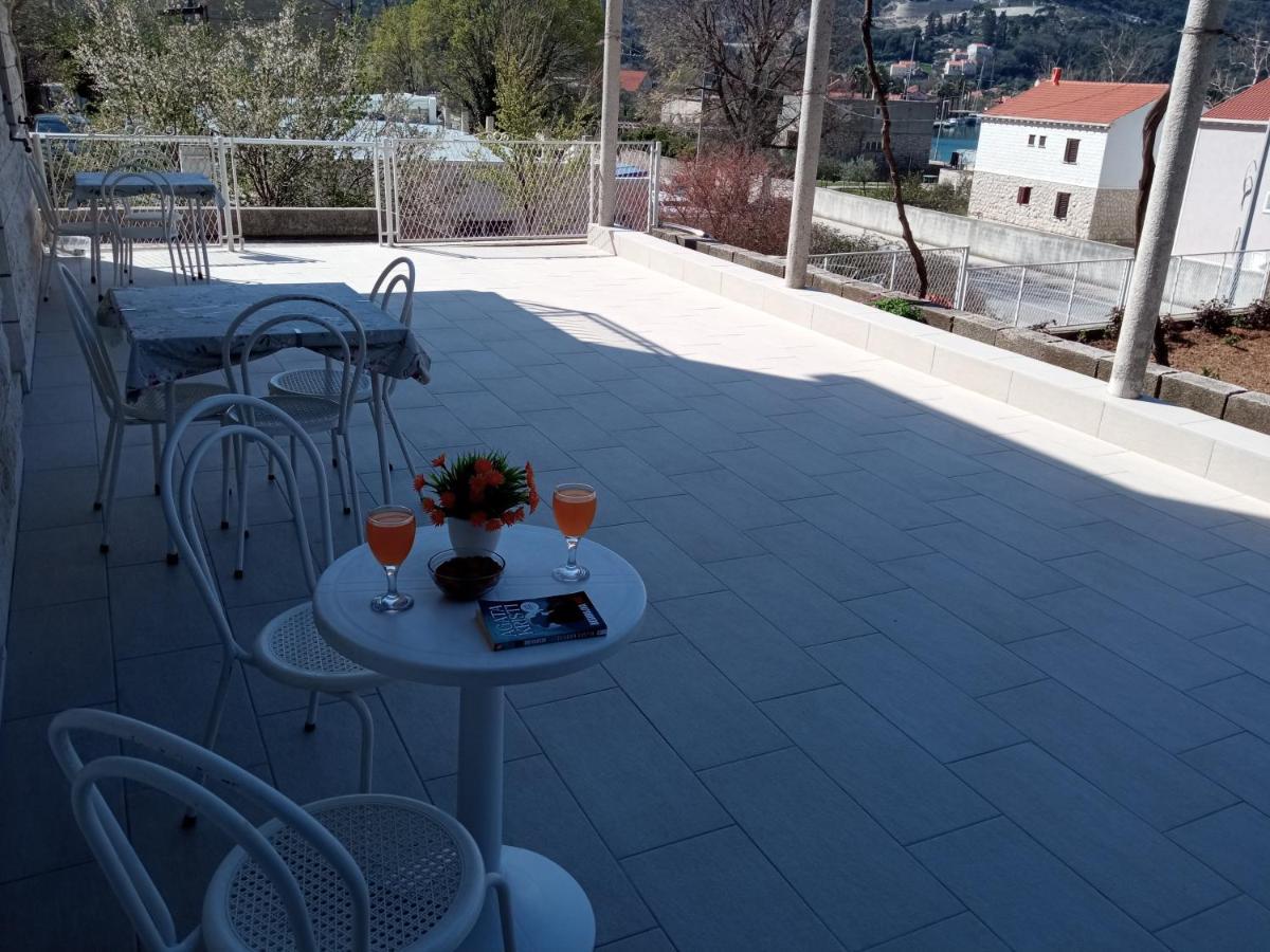 Sun Studio Apartment Komolac Екстер'єр фото